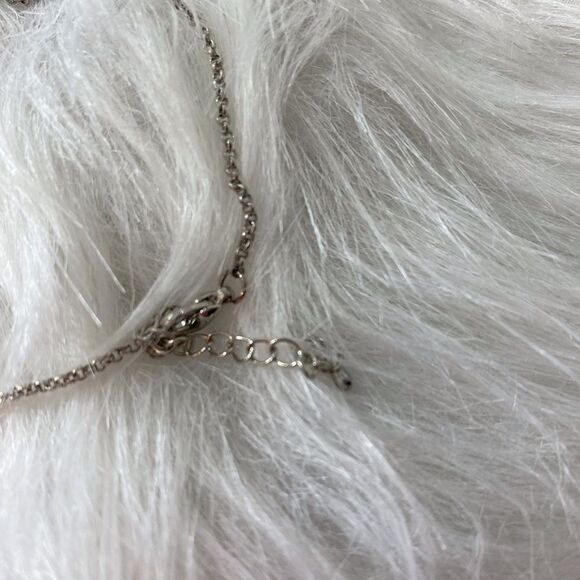 Silver chain with Pink Crystal Heart - Picture 3 of 3